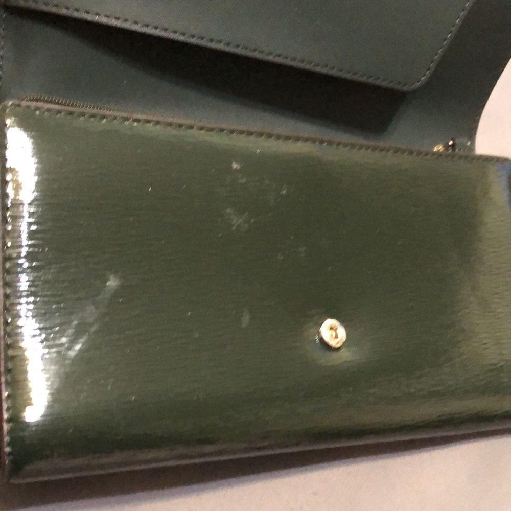 kate spade green patent leather wallet - Picture 9 of 14